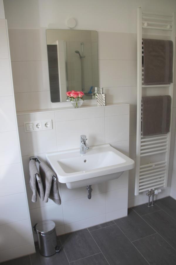 Chiemsee-Edelweiß Ferienwohnung Prien Exterior foto